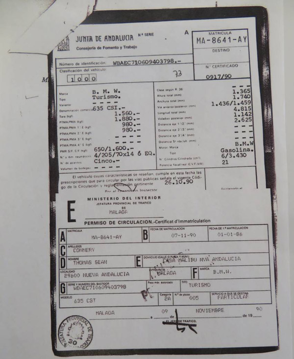 உலக புகழ்பெற்ற நடிகருக்கு சொந்தமான சொகுசு கார் விற்பனைக்கு வந்தது... யார் அவர் தெரியுமா! சொன்ன நம்ப மாட்டீங்க!