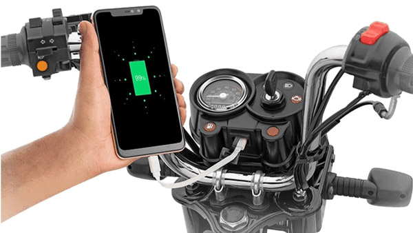 ஸ்டைலு அள்ளுதே... டிவிஎஸ் எக்ஸ்எல்100-இன் புதிய வின்னர் எடிசன் விற்பனைக்கு அறிமுகம்!!