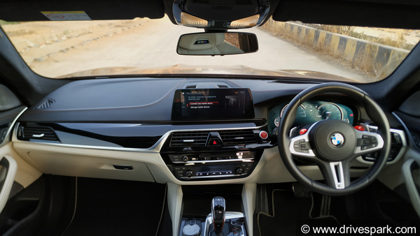 பிஎம்டபிள்யூ எம்5 கார் ஸ்டாக்கில் இல்லையா? காரின் பெயர் இணைய பக்கத்தில் இருந்து நீக்கம்!!