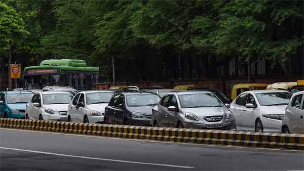 சாலை விபத்துக்களில் காயமடைபவர்களுக்கு உடனடி சிகிச்சை... புதிய திட்டத்தை கொண்டு வரும் மத்திய அரசு...