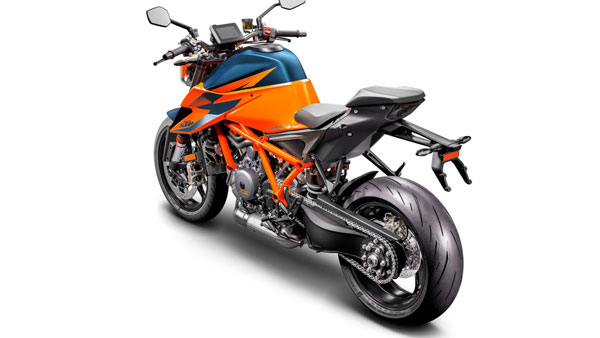 குறைவான எடையில் தயாரிக்கப்படும் கேடிஎம் 1290 சூப்பர் ட்யூக் ஆர்ஆர்!! எக்ஸாஸ்ட் குழாயில் அதிரடி மாற்றம்!