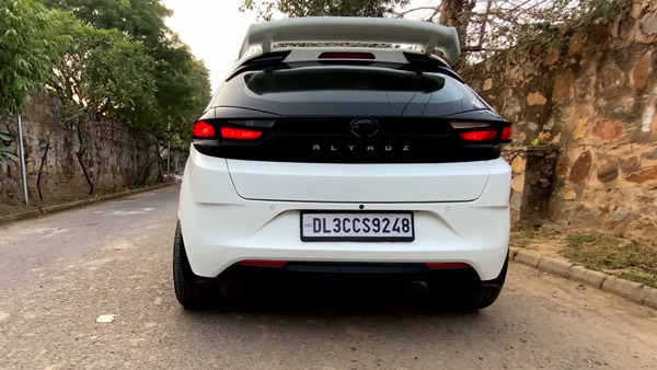 மிக கவர்ச்சியான வாகனமாக மாறிய டாடா அல்ட்ராஸ்... இதன் அழகை ரசிக்க இரு கண்கள் போதாது...