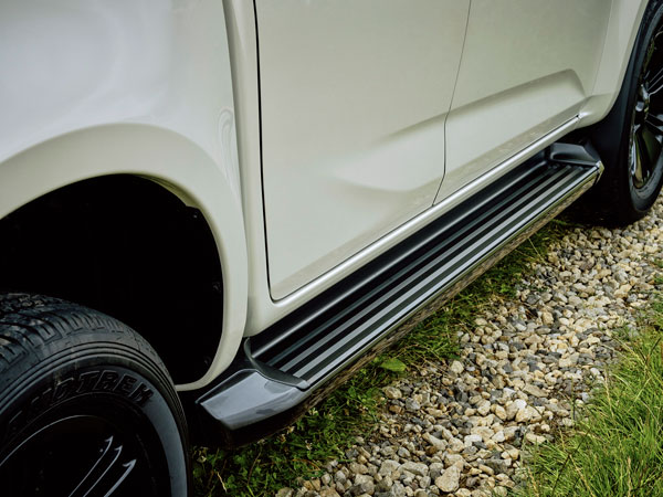 புதிய இசுஸு வி க்ராஸ் பிஎஸ்-6 மாடல் அறிமுகம் குறித்து புதிய தகவல்