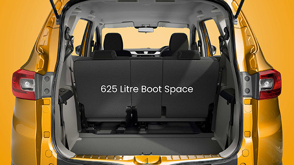 சூப்பர் அப்டேட்களுடன் அறிமுகமான மலிவு விலை எம்பிவி கார்... என்னென்ன அம்சங்கள் புதுசா இடம்பெற்றிருக்கு தெரியுமா?