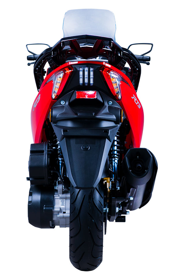 ஆசிய நாடுகளில் ஆதிக்கம் செய்ய துவங்கியிருக்கும் மேக்ஸி-ஸ்கூட்டர்கள்!! இந்தியாவிலும் தொடருமா?