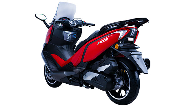 ஆசிய நாடுகளில் ஆதிக்கம் செய்ய துவங்கியிருக்கும் மேக்ஸி-ஸ்கூட்டர்கள்!! இந்தியாவிலும் தொடருமா?