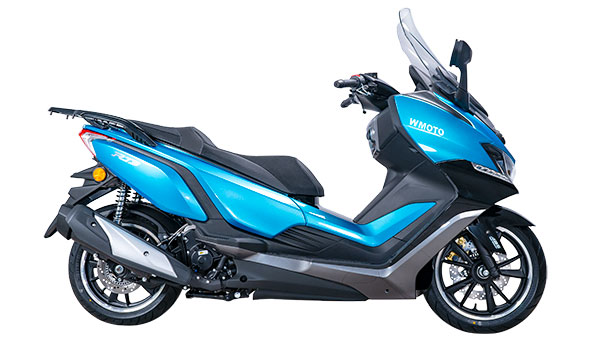 ஆசிய நாடுகளில் ஆதிக்கம் செய்ய துவங்கியிருக்கும் மேக்ஸி-ஸ்கூட்டர்கள்!! இந்தியாவிலும் தொடருமா?