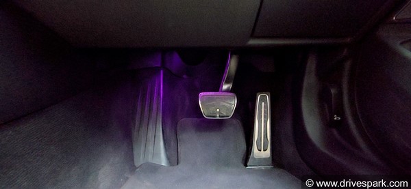 இந்தியர்களின் கைகளுக்கு சவால்... புதிய பிஎம்டபிள்யூ எம்340ஐ காரின் ஃபர்ஸ்ட் டிரைவ் ரிப்போர்ட்!