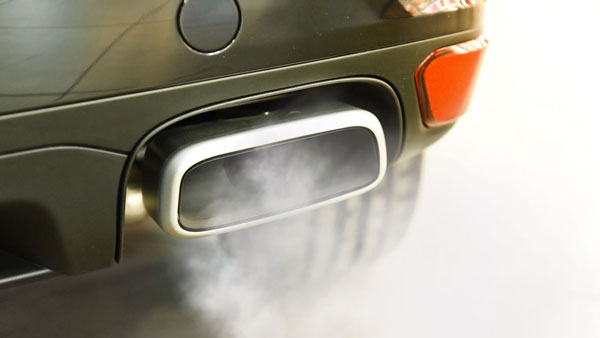 மும்பை போலீஸ் அதிரடி... 151 புதிய கார்கள் பறிமுதல்... திடுக்கிடும் தகவலால் உறைந்துபோன வாகன ஆர்வலர்கள்!! மும்பை போலீஸ் அதிரடி... 151 புதிய கார்கள் பறிமுதல்... திடுக்கிடும் தகவலால் உறைந்துபோன வாகன ஆர்வலர்கள்!!