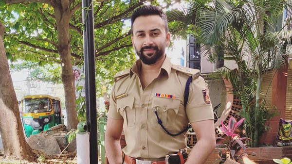 வாழ்க்கையே மாறிடுச்சு... சீரியல் நடிகர் வாங்கிய இந்த காரின் விலை எவ்ளோ தெரியுமா?.. தெரிஞ்சா ஷாக்காய்ருவீங்க!!