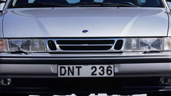 என்னது... ஹெட்லைட்டிற்கும் வைப்பரா, எத்தனை பேர் பார்த்திருக்கீங்க? இதனால் உண்மையில் பயன் இருக்கா? என்னது... ஹெட்லைட்டிற்கும் வைப்பரா, எத்தனை பேர் பார்த்திருக்கீங்க? இதனால் உண்மையில் பயன் இருக்கா?