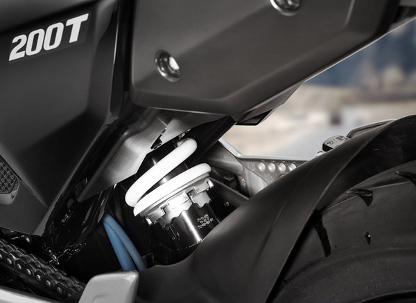 சரவெடி வெடிக்கும் ஹீரோ... நான்கு ஸ்பெஷல் எடிசன் டூ வீலர்களை அடுத்து பிஎஸ்6 தர பைக் அறிமுகம்...