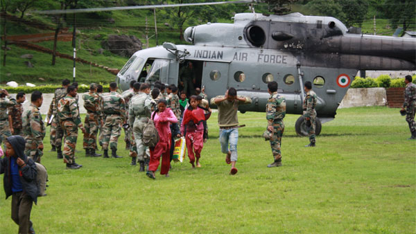 50 டிகிரி வெப்பத்தை கூட அசால்டாக சமாளிக்கும்... இந்திய ராணுவத்திற்காக தயாராகும் கல்யாணி எம்4 வாகனம்... 