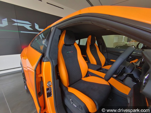 வாங்கினா இப்படி ஒரு சொகுசு காரைதான் வாங்கணும்! முதல் பார்வையிலேயே கண்களை பறித்த சிறப்பு பதிப்பு உருஸ்!!