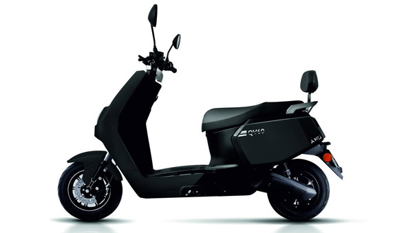 விலை குறைவு, வசதிகள் ஏராளம்... என்னென்ன அம்சங்கள் இருக்கு தெரிஞ்சா நிச்சயம் ஒரு ஸ்கூட்டரை உடனே புக் செய்வீங்க!!