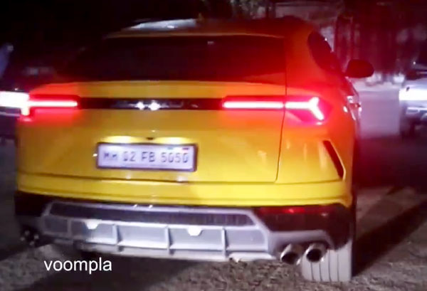 வேறு ஒருவர் காரில் கெத்து காட்டிய பிரபல நடிகர்... அப்படி என்ன காருங்க அது? தெரிஞ்சா நீங்களும் ஒரு ரவுண்டு கேப்பீங்க!