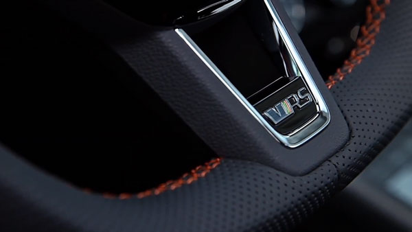 பென்ஸ், பிஎம்டபிள்யூ கார்களுக்கு சவால் கொடுத்து வரும் ஸ்கோடா ஆக்டேவியா ஆர்எஸ்245 கார்!