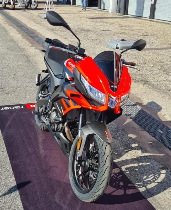 125சிசி-யில் அப்ரில்லா பைக்குகள்... 2021 ஆர்எஸ்125 & டுவோனோ125 வெளியீடு!! இந்தியாவிற்கு கொண்டுவரப்படுமா?