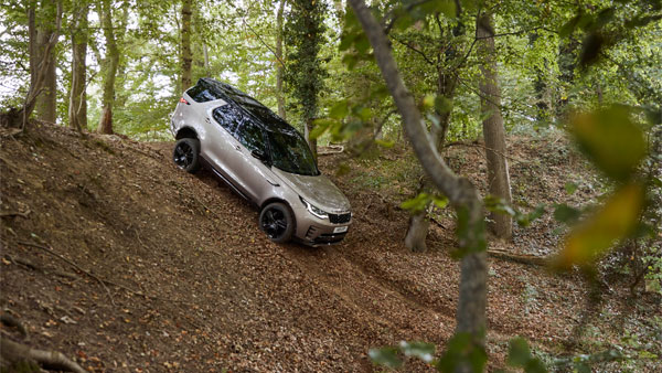 லேண்ட்ரோவர் இந்தியா இணையதளத்தில் பட்டியலிடப்பட்டது புதிய டிஸ்கவரி எஸ்யூவி!