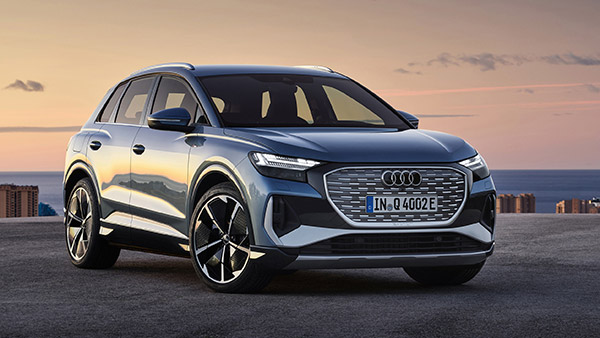  520 கிமீ ரேஞ்ச்... 2 புதிய எலெக்ட்ரிக் எஸ்யூவிகளை அறிமுகப்படுத்தியது ஆடி!