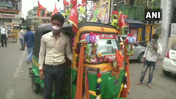ரூ.10 லட்சம் மதிப்புடைய காருக்கு ரூ.21 லட்சம் ரிப்பேர் பில் போட்ட டீலர்... அதிர்ச்சியில் உறைந்த உரிமையாளர்! ரூ.10 லட்சம் மதிப்புடைய காருக்கு ரூ.21 லட்சம் ரிப்பேர் பில் போட்ட டீலர்... அதிர்ச்சியில் உறைந்த உரிமையாளர்!