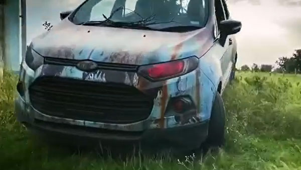 சில மணிநேரங்களில் பழசான புதிய ஃபோர்டு ஈக்கோஸ்போர்ட் கார்!! காரணத்தை யூகிக்கவே முடியாது...