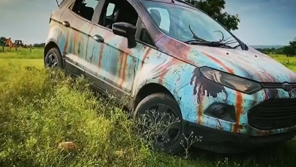 சில மணிநேரங்களில் பழசான புதிய ஃபோர்டு ஈக்கோஸ்போர்ட் கார்!! காரணத்தை யூகிக்கவே முடியாது...