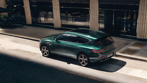 எலக்ட்ரிக் வாகனம் பயன்படுத்தினால் கூடுதல் வரி!! இந்தியாவில் இல்லை... எந்த நாட்டில் தெரியுமா?