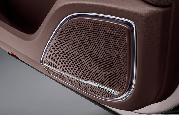 ஸ்கூல் பசங்க எவ்ளவோ மேல்! காப்பியடித்து உருவாக்கப்பட்ட சொகுசு கார்.. ரோல்ஸ் ராய்ஸ்-பென்ட்லீ எதையும் விட்டு வைக்காத சீன நிறுவனம்! ஸ்கூல் பசங்க எவ்ளவோ மேல்! காப்பியடித்து உருவாக்கப்பட்ட சொகுசு கார்.. ரோல்ஸ் ராய்ஸ்-பென்ட்லீ எதையும் விட்டு வைக்காத சீன நிறுவனம்!