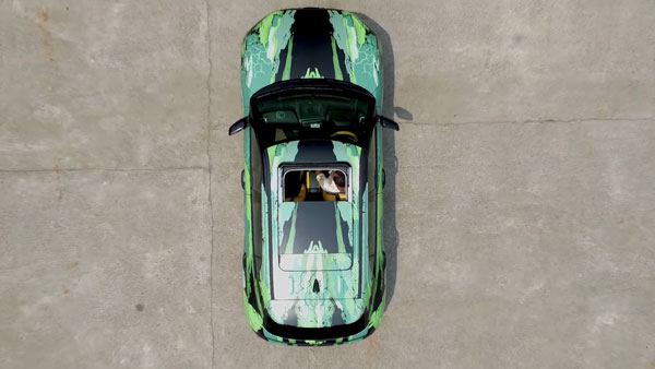 பிரத்யேகமான பச்சை நிறத்திற்கு மாற்றப்பட்ட புதிய ஹூண்டாய் க்ரெட்டா கார்!! எந்த ஊரில் தெரியுமா?