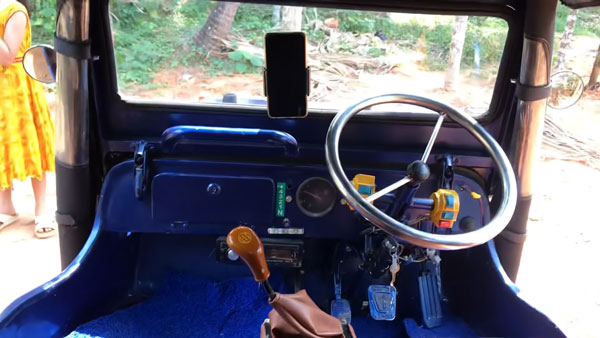 இதற்கெல்லாம் வேறலெவல் திறமை வேண்டும்!! மகன் வைத்து விளையாட எலக்ட்ரிக் ஜீப்பை உருவாக்கிய தந்தை! 