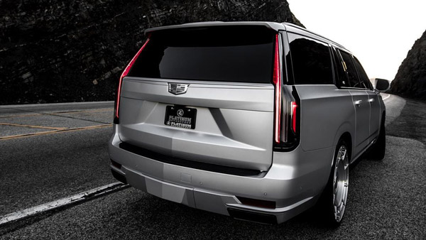 வேர்ல்டு ஃபேமஸ் நடிகை வாங்கிய சொகுசு கார்... இந்த கார்ல இவ்ளோ சிறப்பு வசதிகளா... இதோட விலை மிரட்டுது!!