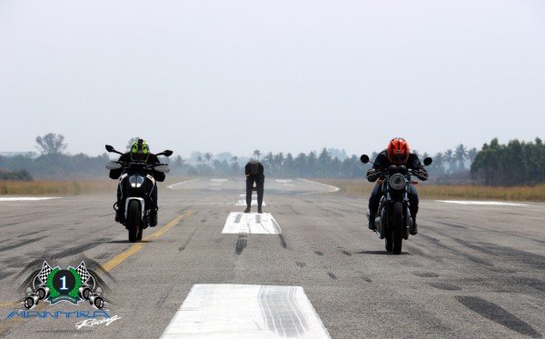 மந்த்ரா ரேஸிங் உருவாக்கிய அதிவேக ராயல் என்ஃபீல்டு இன்டர்செப்டார் 650 பைக்!