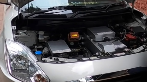 240கிமீ ரேஞ்ச் உடன் மாருதி சுஸுகி டிசைர் இவி!! 1 மணிநேரத்தில் சார்ஜ் நிரப்பிவிடலாம்...