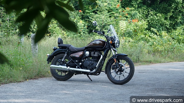 ராயல் என்பீல்டு நிறுவனத்திற்கு பெரிய மனசுங்க!! மீட்டியோர் 350 பைக்கில் உத்தரகாண்ட் செல்லும் பெங்களூர் பெண்!