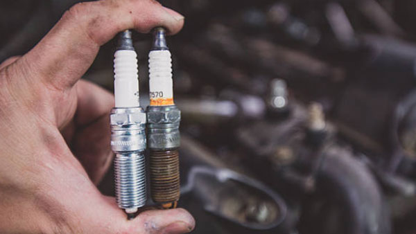 இது எல்லாம் நடந்தா எஞ்ஜின் ஃபெய்லியர் ஆக போகுதுனு அர்த்தம்... இந்த 5 எச்சரிக்கைகளை மட்டும் தவறி விடாதீங்க!! இது எல்லாம் நடந்தா எஞ்ஜின் ஃபெய்லியர் ஆக போகுதுனு அர்த்தம்... இந்த 5 எச்சரிக்கைகளை மட்டும் தவறி விடாதீங்க!!