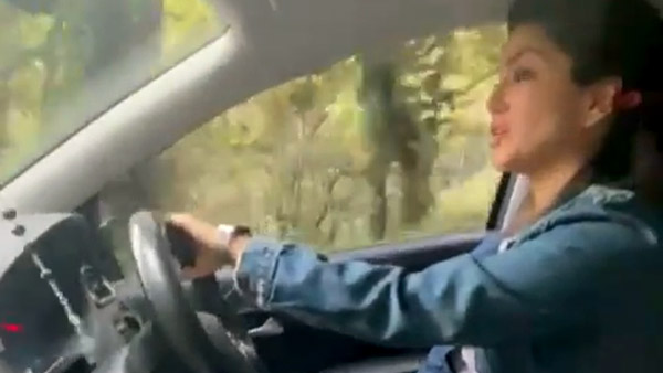 பாவம் நம்ம சன்னி லியோன் ரொம்ப பயந்துட்டு இருக்காங்க... என்ன நேர்ந்தது நமது கனவு கன்னிக்கு?.. 