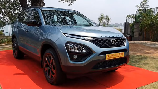 டாடா கார் பக்கம் குவியும் பிரபலங்கள்... புதுசா சஃபாரி காரை வாங்கி இருக்கும் இவர் யாருனு தெரியுதா?... நல்ல பாருங்க!! டாடா கார் பக்கம் குவியும் பிரபலங்கள்... புதுசா சஃபாரி காரை வாங்கி இருக்கும் இவர் யாருனு தெரியுதா?... நல்ல பாருங்க!!