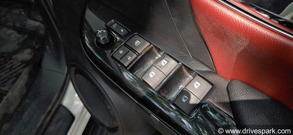 அலசி ஆராயப்பட்ட டொயோட்டா ஃபார்ச்சூனர் லெஜண்டர்... எப்படி இருக்கு இந்த கார்?... ரோட் டெஸ் ரிவியூ!!