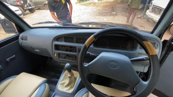 இப்போதும் சாலைகளில் உலா வரும் டொயோட்டா குவாலிஸ்!! எத்தனை பேருக்கு ஞாபகம் இருக்கு?