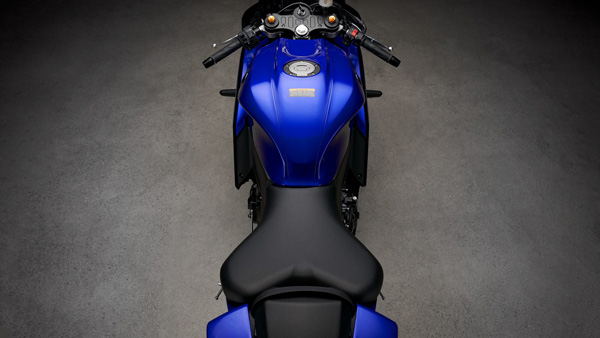 மிரட்டலான ஸ்டைலில் வெளிவந்தது 2022 யமஹா ஆர்7!! முதலாவதாக ஐரோப்பாவில் விற்பனைக்கு செல்கிறது...