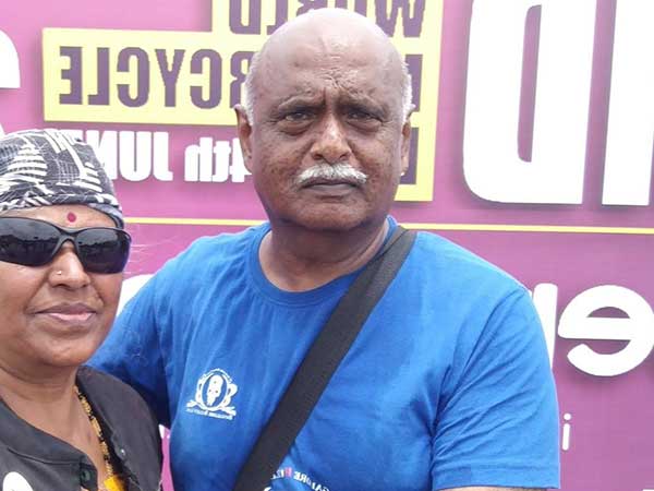 பைக்கர் ஜோடியை சுருட்டி எடுத்து சென்ற கொரோனா... சோகத்தில் மூழ்கிய பெங்களூரு பைக்கர் உலகம்... யார் இவர்கள்?