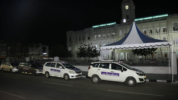 செம்ம... ஆம்புலன்ஸ் இல்லை என்ற பேச்சுக்கே இடமில்லை... ககன்தீப் சிங் அதிரடியால் மனம் குளிர்ந்த சென்னை வாசிகள்!!