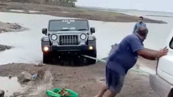 ஆஃப்-ரோடு வாகனம் தான், அதற்காக ஏரிக்குள் வாகனத்தை இறக்குவதா? பஜெரோ மூலம் மீட்கப்பட்ட மஹிந்திரா தார்