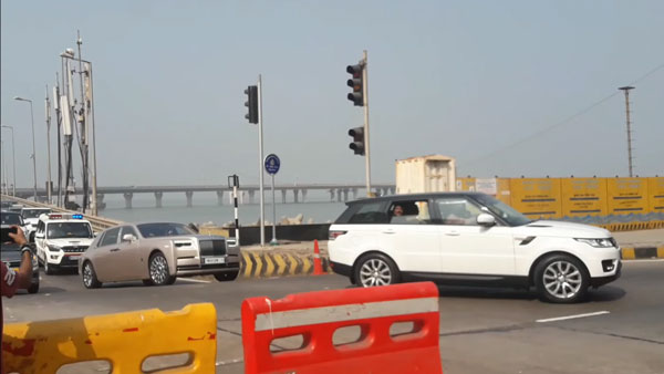 ப்பா..! இந்தியாவிலேயே மிக மிக காஸ்ட்லியான கார்களின் அணிவகுப்பு... மிரள வைக்கும் அம்பானி கார் கான்வாயின் புதிய வீடியோ!!