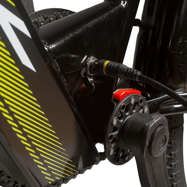 50கிலோ எடையுள்ள பொருளைகூட அசால்டா எடுத்து போகலாம்... 100கிமீ ரேஞ்ஜ் வழங்கும் ரோட்லார்க் கார்கோ இ-சைக்கிள் அறிமுகம்!