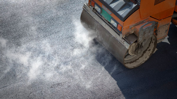 இனி புதியதாக போடப்படும் சாலைகள் இப்படிதான் இருக்க வேண்டும்!! தமிழக அரசு அதிரடி நடவடிக்கை... இனி புதியதாக போடப்படும் சாலைகள் இப்படிதான் இருக்க வேண்டும்!! தமிழக அரசு அதிரடி நடவடிக்கை...