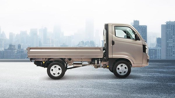 கமர்ஷியல் வாகன வாடிக்கையாளர்களுக்கு டாடாவின் ‘குட்’ நியுஸ்!! வாரண்டி & ஃப்ரீ சர்வீஸுக்கு கூடுதல் கால அவகாசம்