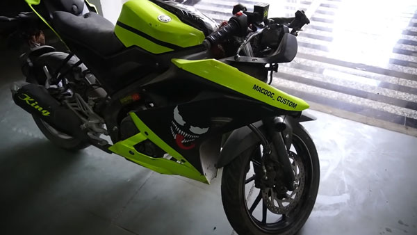 விபத்தில் சிதைந்துப்போன யமஹா ஆர்15 பைக்கா இப்படி இருக்கு!! மாஸ் காட்டியுள்ள உரிமையாளர்...