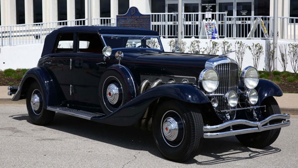 ரூ. 9.9 கோடிக்கு ஏலம்போன ரொம்ப ரொம்ப பழைய கார்! ஒரே ஒரு காரணம்தான்! என்ன அது தெரியுமா?